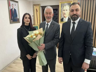 Isparta Müteahhitler Birliği Olarak, Yönetim Kurulu Üyelerimizle Birlikte Isparta Belediye Başkanı Sn. Şükrü Başdeğirmen’i Makamında Ziyaret Ettik. 